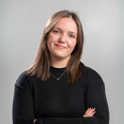 Dina Guelinckx